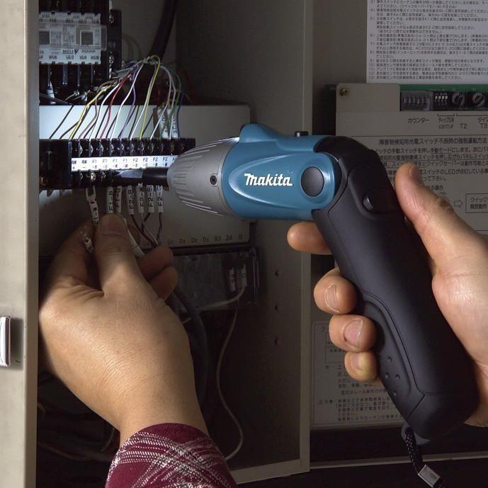 Makita 6723DW 4.8V Cordless Screwdriver - Goldpeak Tools PH Makita Makita 6723DW 4.8V Cordless Screwdriver - Goldpeak Tools PH Makita